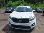 2016 Kia Sorento EX с VIN 5XYPH4A55GG106926, выставлен на аукционе IAAI как лот 42597945 с пробегом 171 482 миль миль и . История ставок и продаж доступна на DreamBid. Изображение 12.