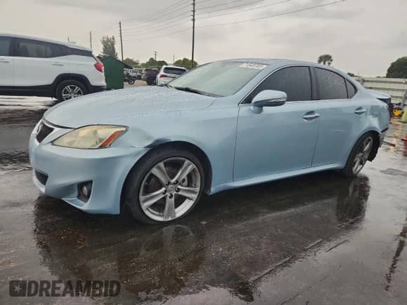 2013 Lexus IS 250 z VIN JTHBF5C2XD5188034, wystawiony jako Copart lot #71548765 z przebiegiem 120 570 mil mil oraz Szkoda całkowita • Salvage title. Historia ofert i sprzedaży dostępna na DreamBid. Obrazek 1.