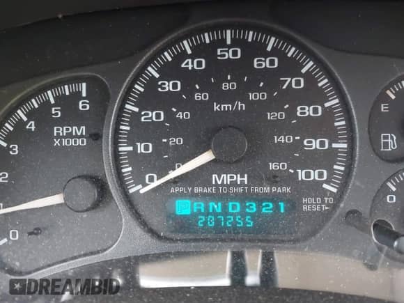2002 Chevrolet Suburban Z71 z VIN 3GNFK16Z42G138355, wystawiony jako IAAI lot #41691463 z przebiegiem 207 255 mil mil oraz . Historia ofert i sprzedaży dostępna na DreamBid. Obrazek 15.