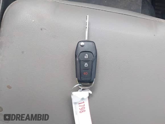 2019 Ford F-250 XL z VIN 1FT7X2B65KEG78174, wystawiony jako IAAI lot #42832696 z przebiegiem 147 261 mil mil oraz . Historia ofert i sprzedaży dostępna na DreamBid. Obrazek 11.