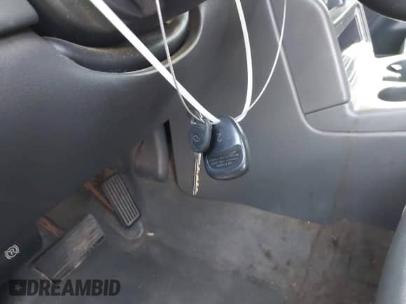 2003 Chevrolet Silverado 1500HD LS с VIN 1GCGC13U33F169344, выставлен на аукционе IAAI как лот 42266028 с пробегом 279 443 миль миль и . История ставок и продаж доступна на DreamBid. Изображение 11.