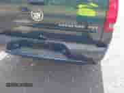 2005 Cadillac Escalade EXT z VIN 3GYEK62N15G195857, wystawiony jako IAAI lot #42887068 z przebiegiem 152 291 mil mil oraz . Historia ofert i sprzedaży dostępna na DreamBid. Obrazek 6.