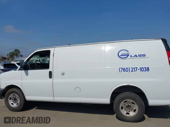 2013 Chevrolet Express Cargo with VIN 1GCWGFCA1D1148378, listed as a IAAI auction lot 42744125 with 141,108 mi miles and . Bid and sale history available at DreamBid. Image 14.