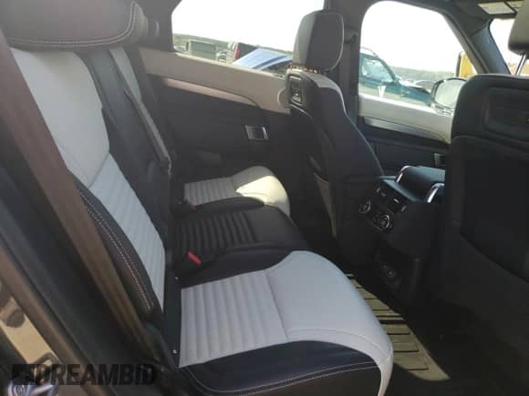 2023 Land Rover Discovery with VIN SALRT2EX1P2486650, listed as a Copart auction lot 62393514 with 3,712 mi miles and Salvage title. Bid and sale history available at DreamBid. Image 10.