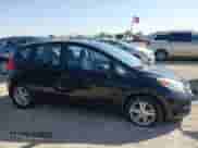 2014 Nissan Note S Plus z VIN 3N1CE2CP4EL378273, wystawiony jako IAAI lot #42451012 z przebiegiem 104 839 mil mil oraz . Historia ofert i sprzedaży dostępna na DreamBid. Obrazek 13.