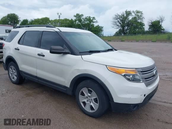 2011 Ford Explorer with VIN 1FMHK8B85BGA69111, listed as a IAAI auction lot 42574667 with 288,841 mi miles and . Bid and sale history available at DreamBid. Image 1.