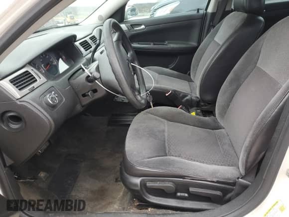 2008 Chevrolet Impala Police Police с VIN 2G1WS553X81370577, выставлен на аукционе Copart как лот 52849335 с пробегом 140 960 миль миль и Чистый • Clean title. История ставок и продаж доступна на DreamBid. Изображение 7.