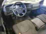 2004 Dodge 1500 ST z VIN 1D7HA16K94J276357, wystawiony jako Copart lot #62634005 z przebiegiem 92 990 mil mil oraz Czysty tytuł • Clean title. Historia ofert i sprzedaży dostępna na DreamBid. Obrazek 8.