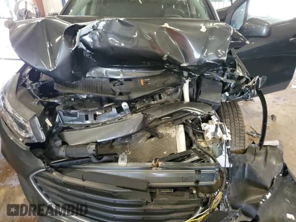 2020 Chevrolet Trax LS z VIN 3GNCJNSB8LL190361, wystawiony jako Copart lot #64988875 z przebiegiem 62 521 mil mil oraz Nie do naprawy • Non repairable. Historia ofert i sprzedaży dostępna na DreamBid. Obrazek 12.