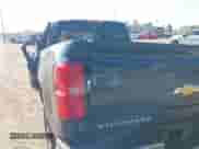 2015 Chevrolet Silverado 1500 LT с VIN 1GCRCREH4FZ184087, выставлен на аукционе IAAI как лот 42543031 с пробегом 84 768 миль миль и . История ставок и продаж доступна на DreamBid. Изображение 19.