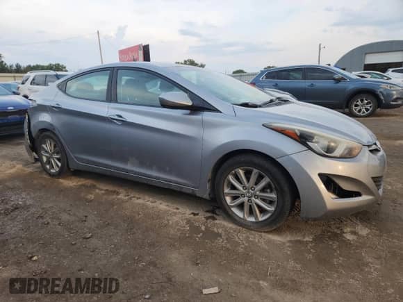 2015 Hyundai Elantra SE с VIN 5NPDH4AE6FH552500, выставлен на аукционе Copart как лот 80335525 с пробегом 136 401 миль миль и Списание • Salvage title. История ставок и продаж доступна на DreamBid. Изображение 4.