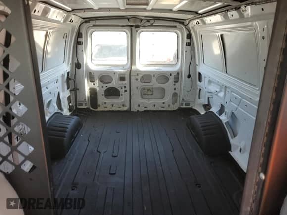 2008 Ford Econoline Cargo Commercial with VIN 1FTNE14W08DB42574, listed as a Copart auction lot 57336205 with 267,746 mi miles and Clean title. Bid and sale history available at DreamBid. Image 10.