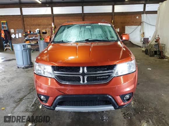 2012 Dodge Journey Crew with VIN 3C4PDDDG3CT224629, listed as a Copart auction lot 83854005 with 154,272 mi miles and Salvage title. Bid and sale history available at DreamBid. Image 5.
