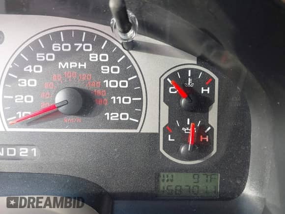 2007 Ford F-150 XLT с VIN 1FTRW02W07KC31390, выставлен на аукционе IAAI как лот 42337875 с пробегом 158 701 миль миль и . История ставок и продаж доступна на DreamBid. Изображение 15.