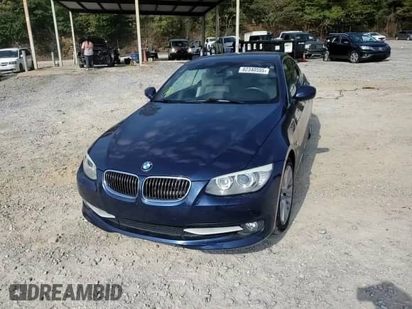 2012 BMW 3 Series 328i с VIN WBADW3C54CE821728, выставлен на аукционе Copart как лот 82340555 с пробегом 66 241 миль миль и Списание • Salvage title. История ставок и продаж доступна на DreamBid. Изображение 13.