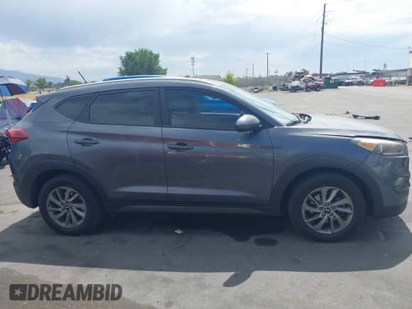 2016 Hyundai Tucson SE с VIN KM8J3CA4XGU130199, выставлен на аукционе IAAI как лот 42993864 с пробегом 127 576 миль миль и . История ставок и продаж доступна на DreamBid. Изображение 13.