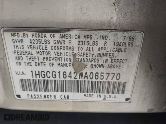 1998 Honda Accord LX z VIN 1HGCG1642WA065770, wystawiony jako IAAI lot #42278962 z przebiegiem 358 127 mil mil oraz . Historia ofert i sprzedaży dostępna na DreamBid. Obrazek 9.