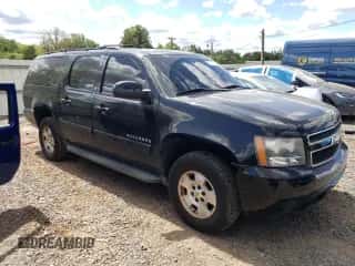 2011 Chevrolet Suburban LS z VIN 1GNSKHE35BR376672, wystawiony jako Copart lot #69775825 z przebiegiem 132 908 mil mil oraz Szkoda całkowita • Salvage title. Historia ofert i sprzedaży dostępna na DreamBid. Obrazek 4.
