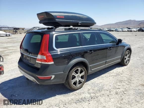 2015 Volvo XC70 T6 Platinum z VIN YV4902NM9F1221465, wystawiony jako Copart lot #62337963 z przebiegiem 161 889 mil mil oraz . Historia ofert i sprzedaży dostępna na DreamBid. Obrazek 3.