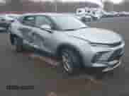 2023 Chevrolet Blazer LT z VIN 3GNKBHR40PS195292, wystawiony jako IAAI lot #41935730 z przebiegiem 19 626 mil mil oraz . Historia ofert i sprzedaży dostępna na DreamBid. Obrazek 1.