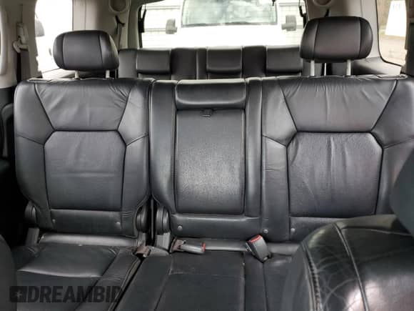 2010 Honda Pilot Touring с VIN 5FNYF4H9XAB021792, выставлен на аукционе Copart как лот 89511745 с пробегом 233 599 миль миль и Списание • Salvage title. История ставок и продаж доступна на DreamBid. Изображение 10.