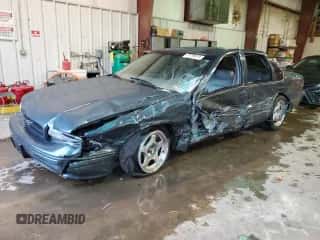 1995 Chevrolet Caprice z VIN 1G1BL52P6SR144277, wystawiony jako Copart lot #72798924 z przebiegiem Nie podano mil oraz Szkoda całkowita • Salvage title. Historia ofert i sprzedaży dostępna na DreamBid. Obrazek 1.