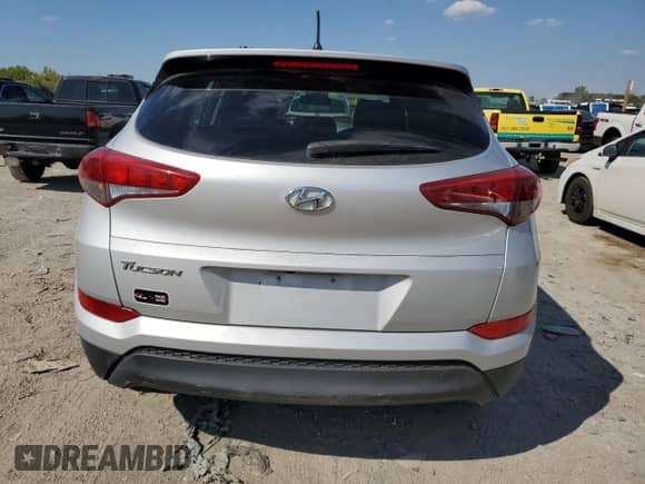 2018 Hyundai Tucson SE с VIN KM8J23A42JU769784, выставлен на аукционе Copart как лот 80096055 с пробегом 72 034 миль миль и Списание • Salvage title. История ставок и продаж доступна на DreamBid. Изображение 6.