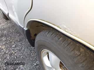 2006 Hyundai Santa Fe GLS с VIN KM8SC73D96U105768, выставлен на аукционе IAAI как лот 43486826 с пробегом 154 070 миль миль и . История ставок и продаж доступна на DreamBid. Изображение 6.