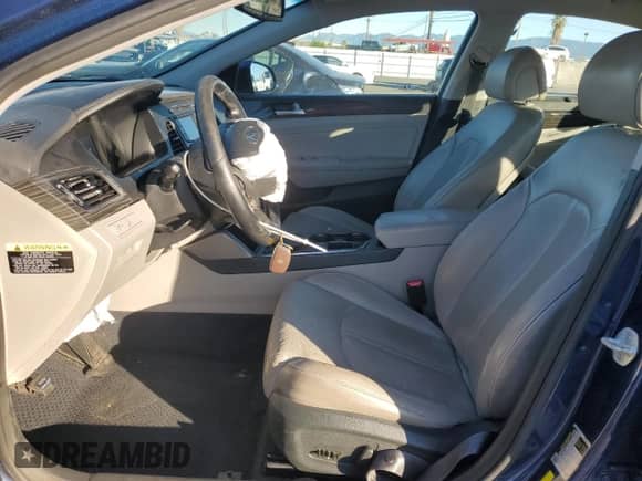 2015 Hyundai Sonata Limited with VIN 5NPE34AF2FH017482, listed as a Copart auction lot 86901545 with 131,381 mi miles and Salvage title. Bid and sale history available at DreamBid. Image 7.