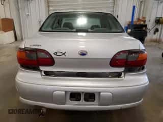 2004 Chevrolet Malibu Classic z VIN 1G1ND52F94M704522, wystawiony jako Copart lot #68192575 z przebiegiem 191 611 mil mil oraz Szkoda całkowita • Salvage title. Historia ofert i sprzedaży dostępna na DreamBid. Obrazek 6.