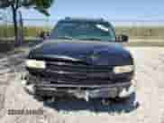 2003 Chevrolet Suburban Z71 z VIN 3GNFK16Z93G264731, wystawiony jako Copart lot #71243894 z przebiegiem Nie podano mil oraz Szkoda całkowita • Salvage title. Historia ofert i sprzedaży dostępna na DreamBid. Obrazek 5.