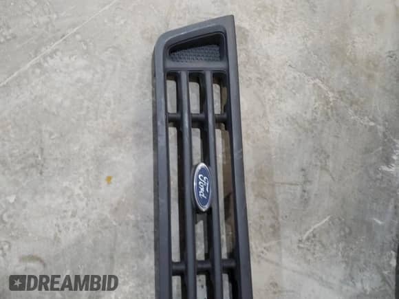 2004 Ford Econoline Cargo с VIN 1FTNS24L74HA60400, выставлен на аукционе Copart как лот 84189174 с пробегом 434 015 миль миль и Чистый • Clean title. История ставок и продаж доступна на DreamBid. Изображение 15.