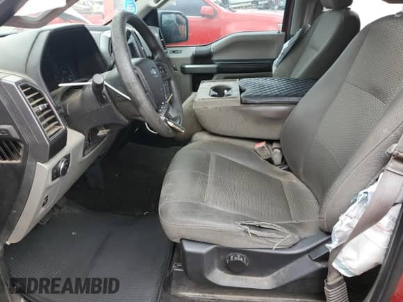 2018 Ford F-150 XL z VIN 1FTEW1CP8JKD35161, wystawiony jako Copart lot #64995285 z przebiegiem 161 938 mil mil oraz Szkoda całkowita • Salvage title. Historia ofert i sprzedaży dostępna na DreamBid. Obrazek 7.