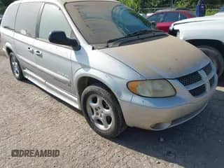 2001 Dodge Caravan ES with VIN 2B8GP54L01R336178, listed as a IAAI auction lot 42681084 with 127,685 mi miles and . Bid and sale history available at DreamBid. Image 1.