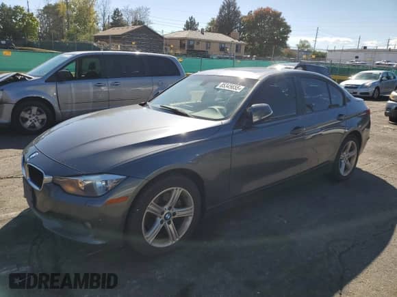 2013 BMW 3 Series 328i xDrive with VIN WBA3B3C57DF540588, listed as a Copart auction lot 85345655 with 111,033 mi miles and Clean title. Bid and sale history available at DreamBid. Image 1.