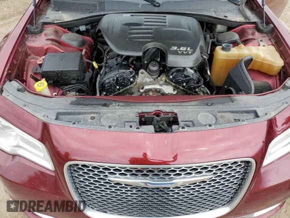 2018 Chrysler 300 Touring L с VIN 2C3CCAAG2JH191119, выставлен на аукционе Copart как лот 69967675 с пробегом 156 423 миль миль и Чистый • Clean title. История ставок и продаж доступна на DreamBid. Изображение 11.