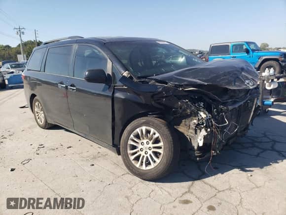 2017 Toyota Sienna XLE с VIN 5TDYZ3DC0HS803804, выставлен на аукционе Copart как лот 84789375 с пробегом 217 747 миль миль и Списание • Salvage title. История ставок и продаж доступна на DreamBid. Изображение 4.