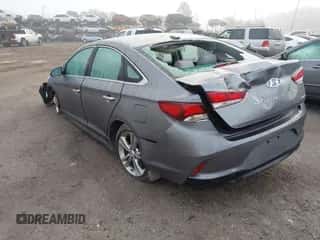 2018 Hyundai Sonata SEL with VIN 5NPE34AF9JH673560, listed as a IAAI auction lot 41106402 with 97,854 mi miles and . Bid and sale history available at DreamBid. Image 3.