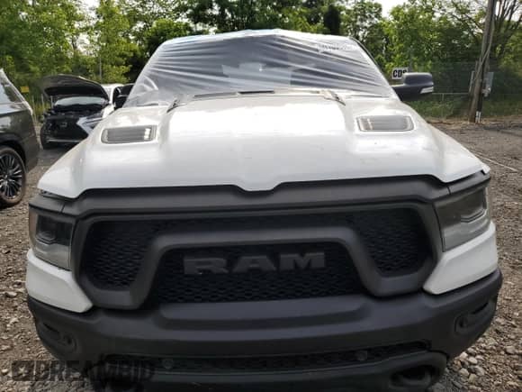 2022 Ram 1500 Rebel z VIN 1C6SRFLM7NN131895, wystawiony jako Copart lot #60100635 z przebiegiem 51 211 mil mil oraz Szkoda całkowita • Salvage title. Historia ofert i sprzedaży dostępna na DreamBid. Obrazek 5.