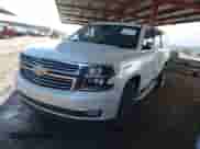 2018 Chevrolet Suburban Premier z VIN 1GNSKJKC2JR183843, wystawiony jako IAAI lot #42391298 z przebiegiem 159 283 mil mil oraz . Historia ofert i sprzedaży dostępna na DreamBid. Obrazek 17.