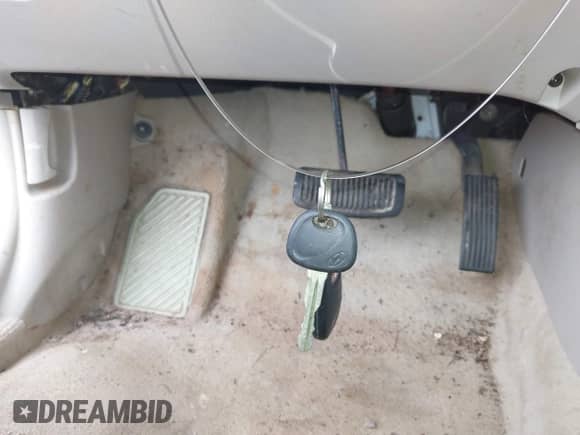 2006 Hyundai Sonata GLS z VIN 5NPEU46F96H023141, wystawiony jako IAAI lot #42788083 z przebiegiem 153 012 mil mil oraz . Historia ofert i sprzedaży dostępna na DreamBid. Obrazek 11.