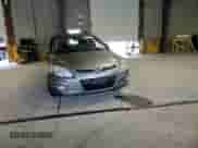 2010 Hyundai Elantra GLS z VIN KMHDC8AE0AU074266, wystawiony jako Copart lot #70523185 z przebiegiem 130 727 mil mil oraz Szkoda całkowita • Salvage title. Historia ofert i sprzedaży dostępna na DreamBid. Obrazek 13.