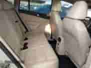 2011 Volkswagen Tiguan S с VIN WVGAV7AX0BW504313, выставлен на аукционе IAAI как лот 42994984 с пробегом 176 392 миль миль и . История ставок и продаж доступна на DreamBid. Изображение 8.