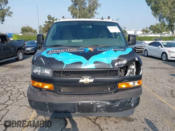 2020 Chevrolet Express Cargo with VIN 1GCWGAFP0L1126728, listed as a IAAI auction lot 42725216 with 71,361 mi miles and . Bid and sale history available at DreamBid. Image 12.