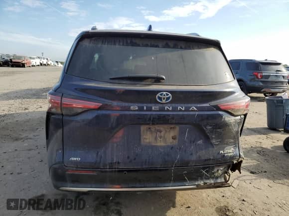 2021 Toyota Sienna Limited with VIN 5TDESKFC1MS004073, listed as a Copart auction lot 80620145 with 121,366 mi miles and Salvage title. Bid and sale history available at DreamBid. Image 6.