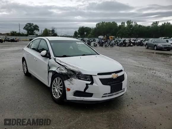 2012 Chevrolet Cruze ECO z VIN 1G1PJ5SC4C7296970, wystawiony jako Copart lot #84710945 z przebiegiem 79 417 mil mil oraz Szkoda całkowita • Salvage title. Historia ofert i sprzedaży dostępna na DreamBid. Obrazek 13.