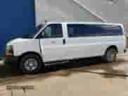 2022 Chevrolet Express Passenger LS с VIN 1GAZGNF77N1255047, выставлен на аукционе Copart как лот 67718524 с пробегом Не указан миль и На запчасти • Non repairable. История ставок и продаж доступна на DreamBid. Изображение 1.