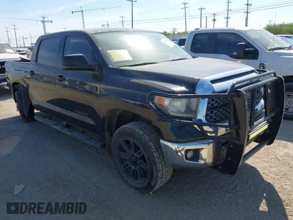 2020 Toyota Tundra SR5 с VIN 5TFDY5F19LX875273, выставлен на аукционе IAAI как лот 43152678 с пробегом 168 862 миль миль и . История ставок и продаж доступна на DreamBid. Изображение 1.