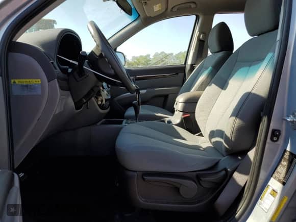 2010 Hyundai Santa Fe GLS z VIN 5NMSGDAB3AH376981, wystawiony jako Copart lot #80407895 z przebiegiem 116 869 mil mil oraz Szkoda całkowita • Salvage title. Historia ofert i sprzedaży dostępna na DreamBid. Obrazek 7.