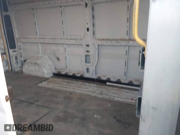 2016 Ram ProMaster Cargo с VIN 3C6TRVDG4GE128144, выставлен на аукционе IAAI как лот 42725308 с пробегом 271 881 миль миль и . История ставок и продаж доступна на DreamBid. Изображение 8.